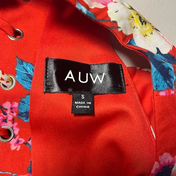 AUW Women’s Red Floral Summer Dress. Lace Up Back. Sleeveless Size Small. - Picture 3 of 6